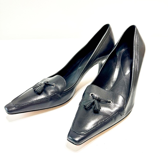 Audrey Brooke Black Leather Pumps Women’s Size 8.5 2.5” Heel Tassel Bow Classic - Picture 1 of 10